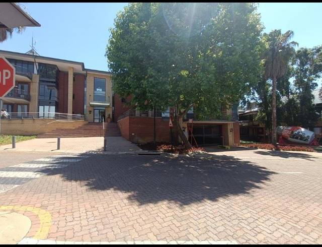 BUSINESS PROPERTY TO RENT IN WELTEVREDEN PARK